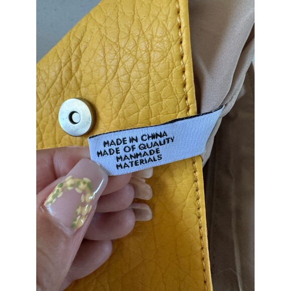 Nine West NWT Archie Yellow Faux Leather Snap Close Partial Chain Crossbody Bag - Picture 7 of 8